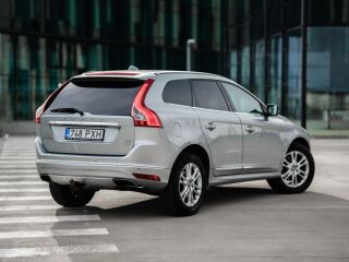 Volvo XC60 SUMMUM AWD D5 2.4 D5 158kW