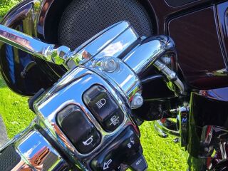 Harley-Davidson FLHTKSE CVO LIMITED V2 75kW