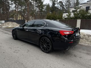 Maserati Ghibli SQ4 3.0 V6 302кВ