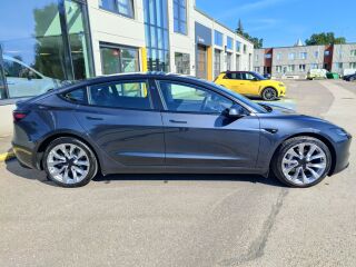 Tesla Model 3 Long Range Dual Motor 366kW