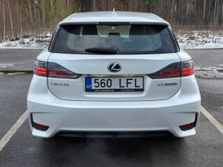 Lexus CT 200h 1.8 73kW