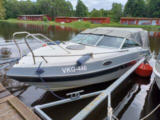 Four Winns 205 SUNDOWNER 3.3 Yamaha 225 hj V6 4-takti 165kW