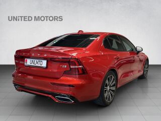 Volvo S60 T5 R-design 2.0 184kW