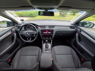 Skoda Octavia Luxury 2.0 140кВ
