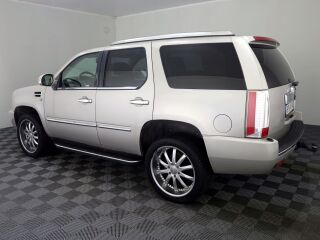 Cadillac Escalade Luxury LPG ATM 6.2 301kW