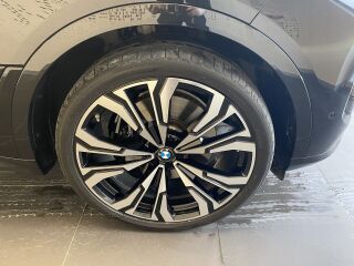 BMW X7 X7 M60I XDRIVE 4.4 390kW