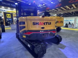 Shantui SE85SR 9TONNI 54kW