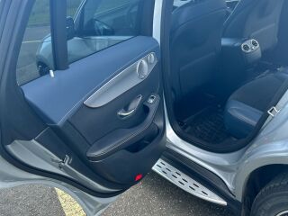Mercedes-Benz EQC 400 4 matic Special Edition 1886 145kW