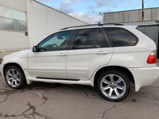 BMW X5 4.4 235kW