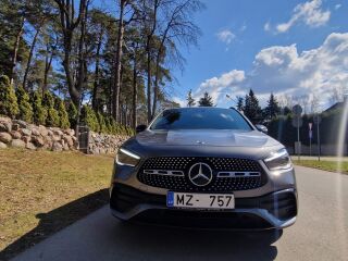 Mercedes-Benz GLA 200 AMG Edition  MULTIBEAM    ambient lighting 1.3 120кВ