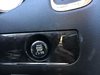 Lancia Voyager LUXURY STOW N GO SWISS GOLD S LINE EDITION 131kW