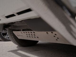 Toyota Land Cruiser Premium N1 2.8 150кВ