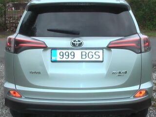 Toyota RAV4 Plus 2.0 112kW