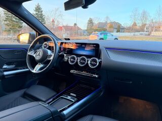 Mercedes-Benz GLA 180 Progressive package 1.3 100kW