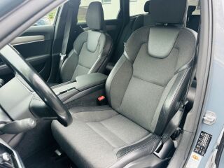 Volvo V90 Momentum 2.0 B4, AWD, Pro KERS Mild Hybrid 145kW