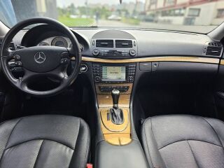 Mercedes-Benz E 320 4MATIC AVANGARDE HARMANN KARDON 3.2 165kW