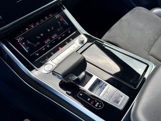 Audi Q8 Quattro S-Line 3.0 TDI 210kW
