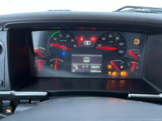Volvo FM 450 6x2*4 338kW