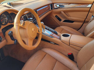 Porsche Panamera TURBO 4.8 368kW