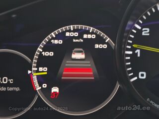 Porsche Panamera 4 E-HYBRID SPORTCHRONO 2.9 340kW