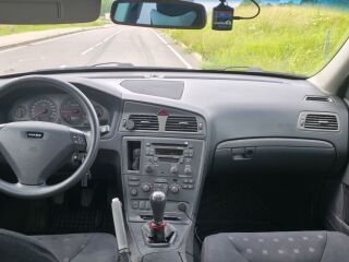 Volvo S60 2.4 103кВ