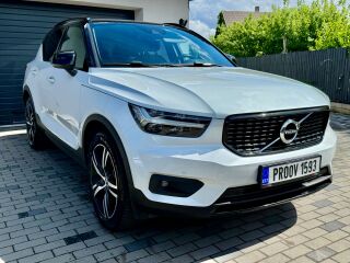 Volvo XC40 R Design 2.0 110kW
