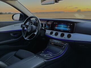 Mercedes-Benz E 300 de 4matic AVANTGARDE FACELIFT 2.0 143kW