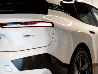 BMW iX xDrive 40 102кВ