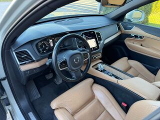 Volvo XC90 2.0 173kW