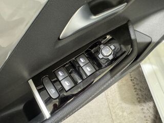 Opel Astra GSe Plug-In 1.6 165кВ