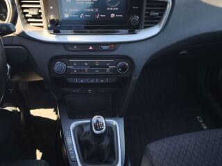 Kia Ceed LX Plus 1.5 118кВ