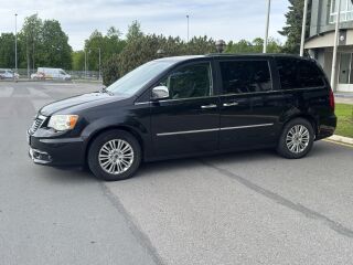 Lancia Voyager Platinum 2.8 120kW