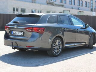 Toyota Avensis Touring Sport PAN 2.0 105кВ