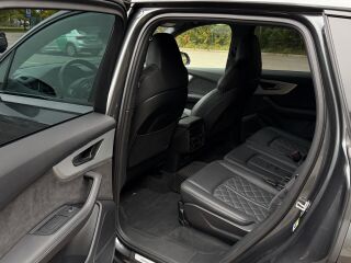 Audi Q7 3.0 210кВ