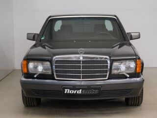 Mercedes-Benz 560 SE 5.6 220kW