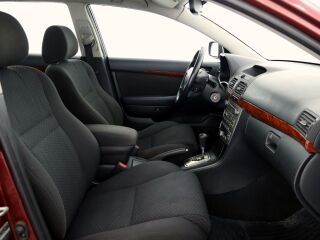 Toyota Avensis Linea Sol ATM 2.0 108кВ