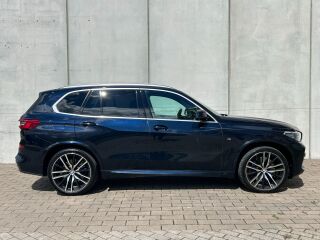 BMW X5 xDrive40i M Sport 3.0 R6 250кВ