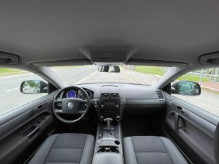 Volkswagen Touareg 2.5 128kW
