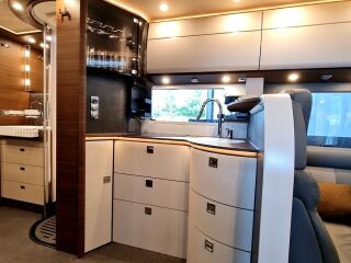 Carthago Chic c-line I 5.9 XL LE MB Sprinter PREMIUM 2.0 125кВ