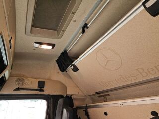 Mercedes-Benz Actros 1845 R6 330kW