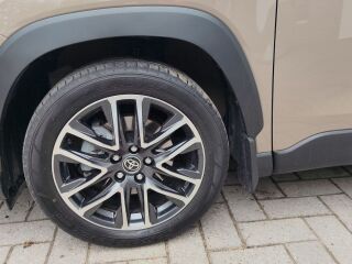 Toyota Corolla Cross Luxury 98kW