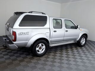 Nissan Pickup Doublecab 4x4 Facelift 2.5 98kW