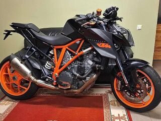 KTM 1290 Super Duke R V2 127kW