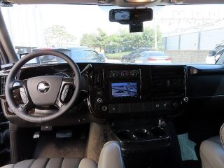 GMC Savana 1500 Explorer Limited SE Conversion Van 5.3 V8 310hp