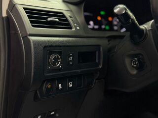 Lexus HS 250h 2.4 110kW