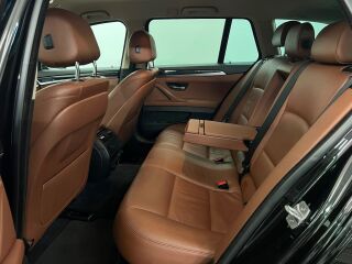 BMW 530 d xDrive Luxury Line 3.0 190кВ