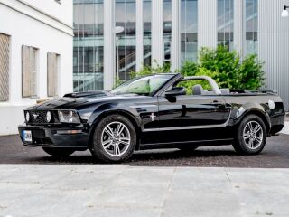 Ford Mustang 4.0 157kW