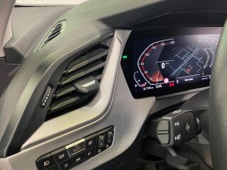 BMW 118 I 1.5 100кВ