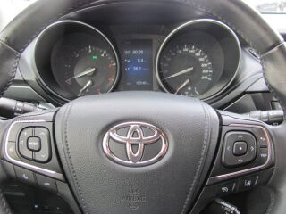 Toyota Avensis 2.0 105kW