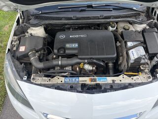 Opel Astra Edition CDTi 1.7 81kW